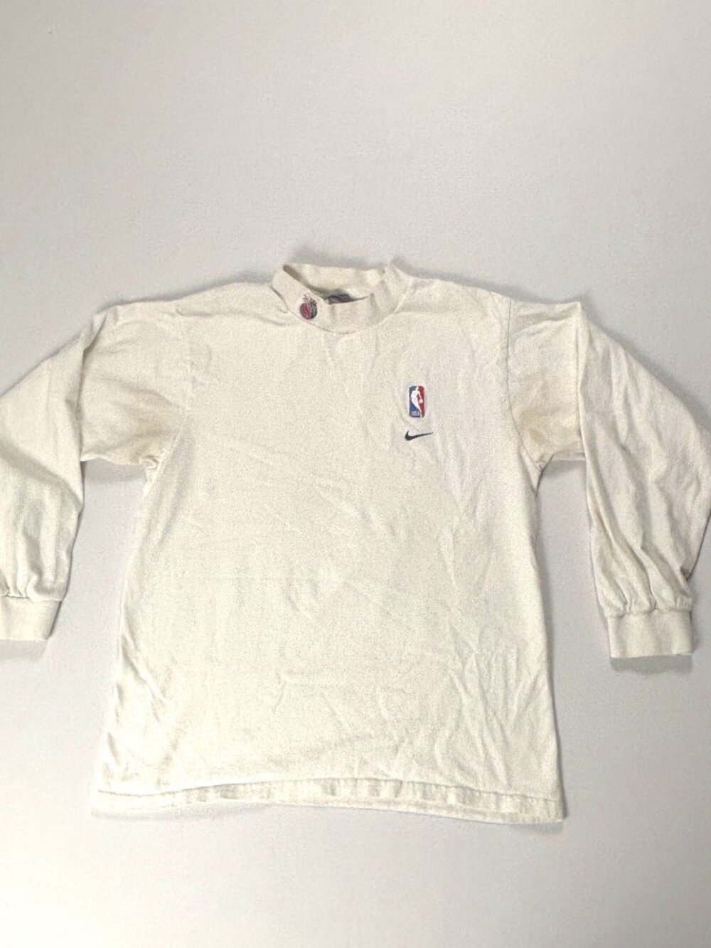 Vintage Detroit Pistons Nike NBA Long Sleeve Mock Neck Shirt White Sz M Old Logo